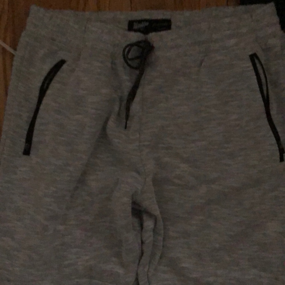 Brooklyn cloth joggers